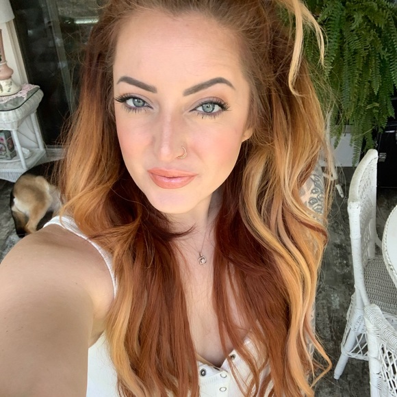 Meet your Posher, Jo - Picture 1 of 1